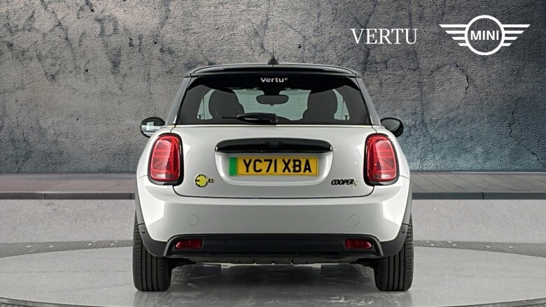 MINI Hatchback 135kW Cooper S Level 3 33kWh 3dr Auto Electric Hatchback